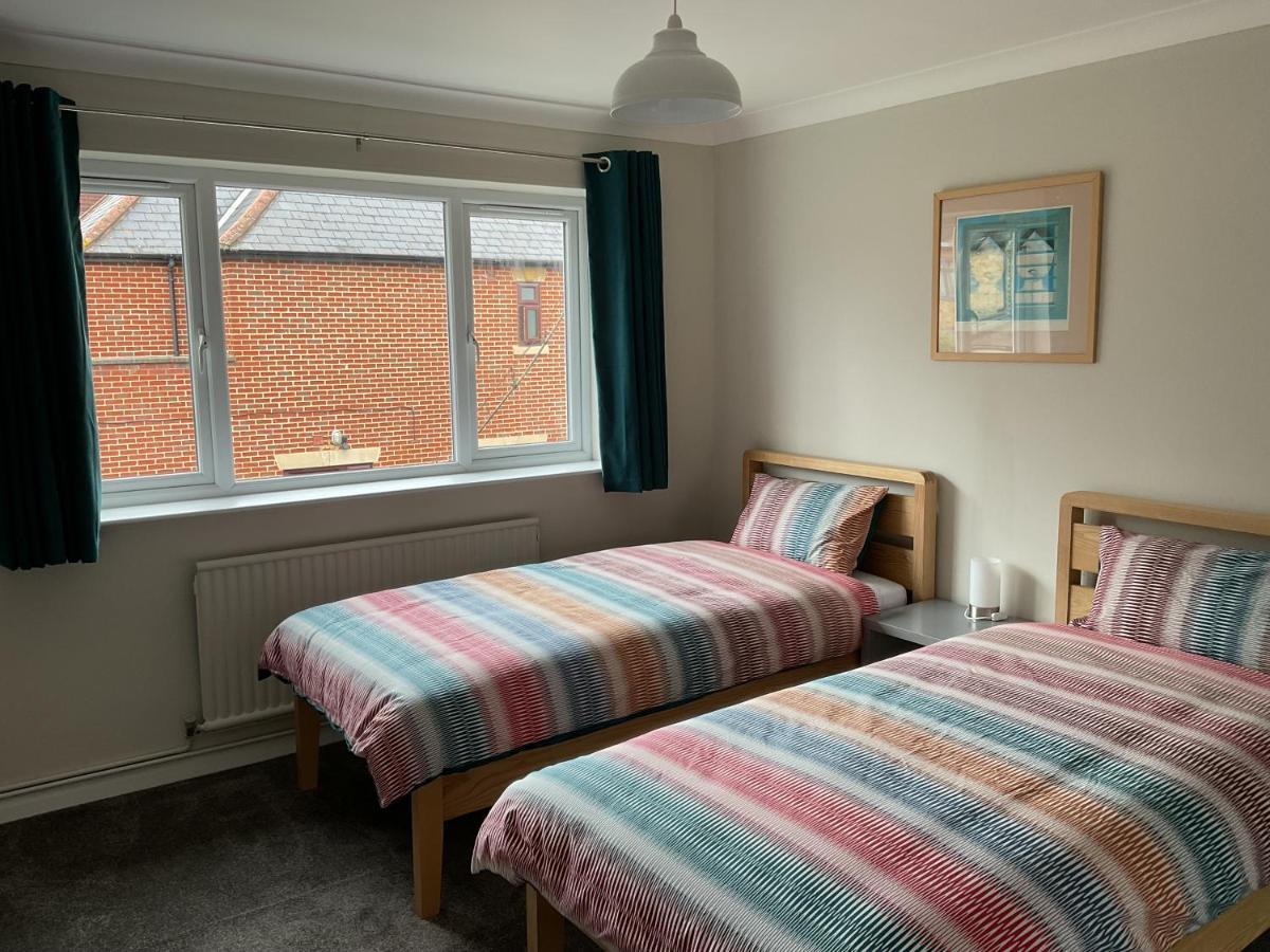 Large 2-Bedroom Maisonette With Free Parking Twickenham Buitenkant foto